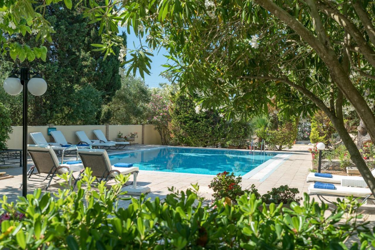Holiday home Marina'S Villas *