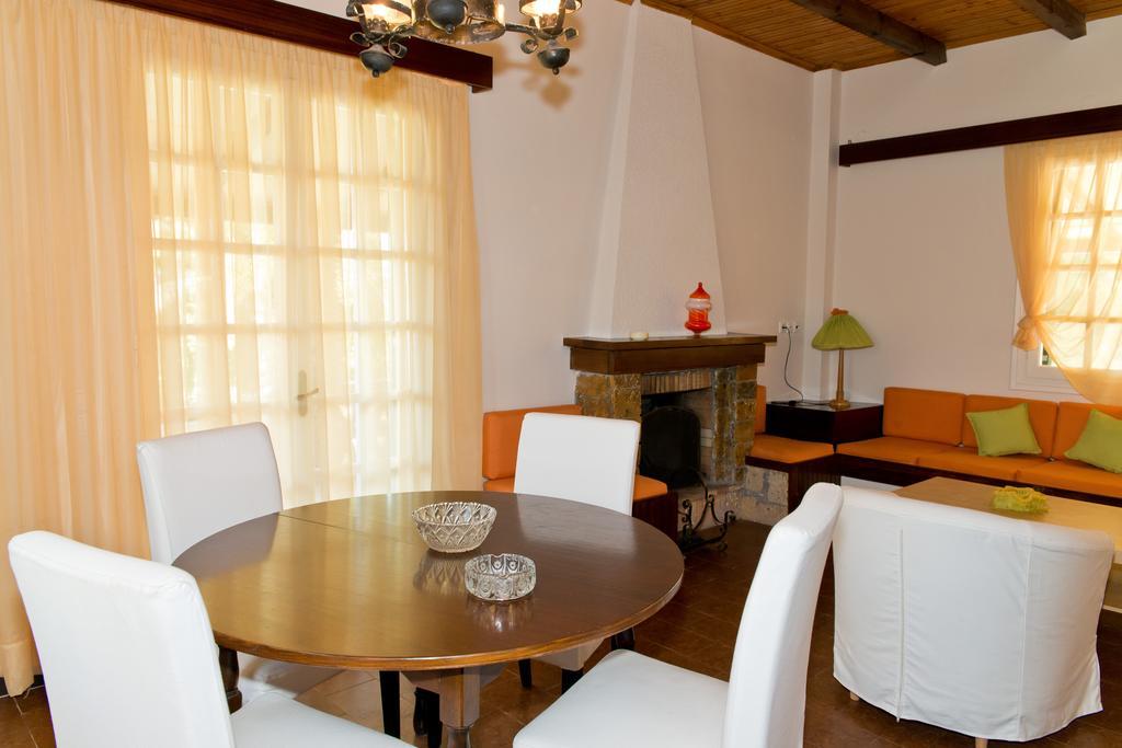 Marina'S Villas * Vasilikós
